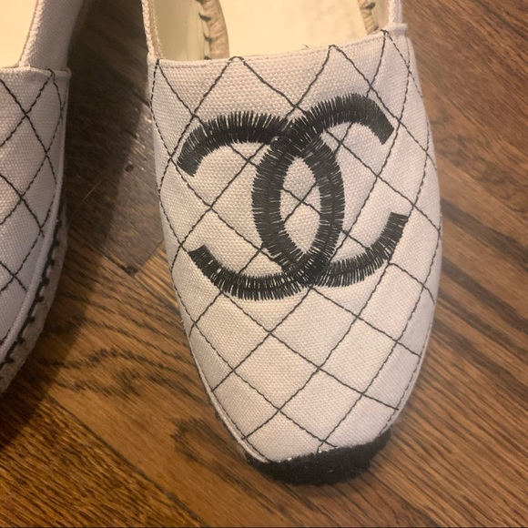 Gorgeous 🖤Chanel espadrilles 40 - Picture 7 of 12